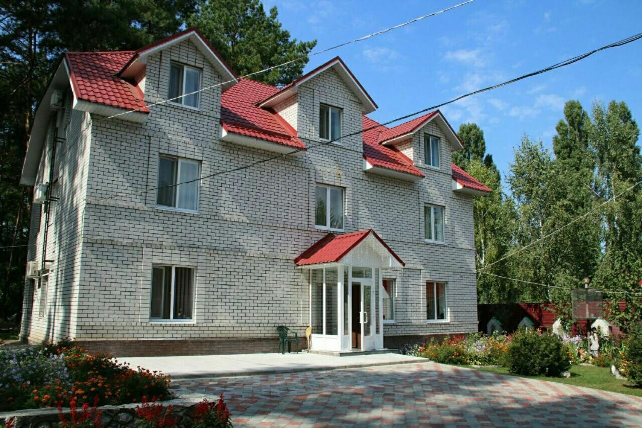Hotel Tropicana Світловодськ Екстер'єр фото