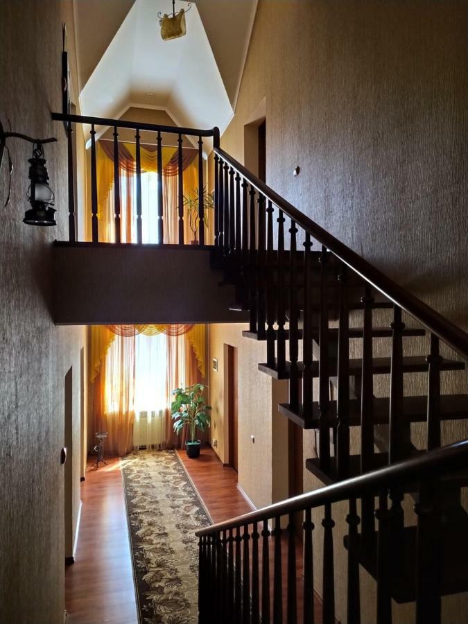 Hotel Tropicana Світловодськ Екстер'єр фото
